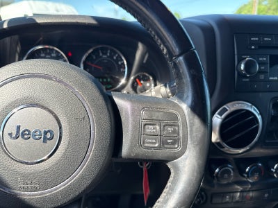 2018 Jeep Wrangler JK Unlimited Sahara 4x4