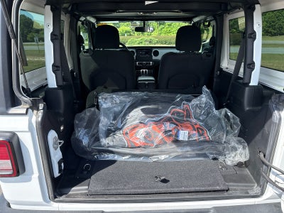 2021 Jeep Wrangler Islander 4x4