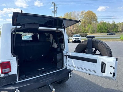 2012 Jeep Wrangler Unlimited Sahara