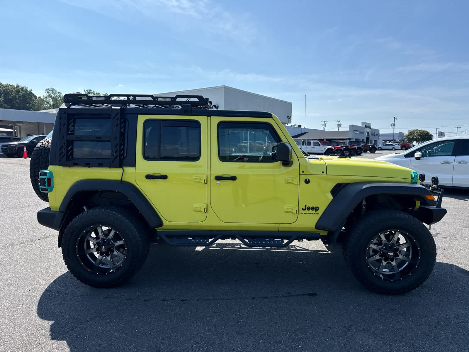 2023 Jeep Wrangler 4-Door Sport 4x4