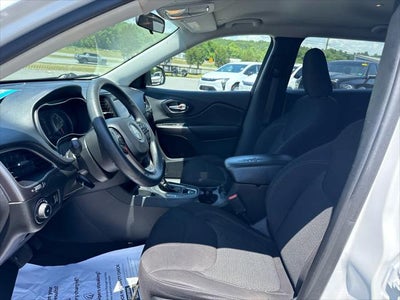 2019 Jeep Cherokee Latitude FWD