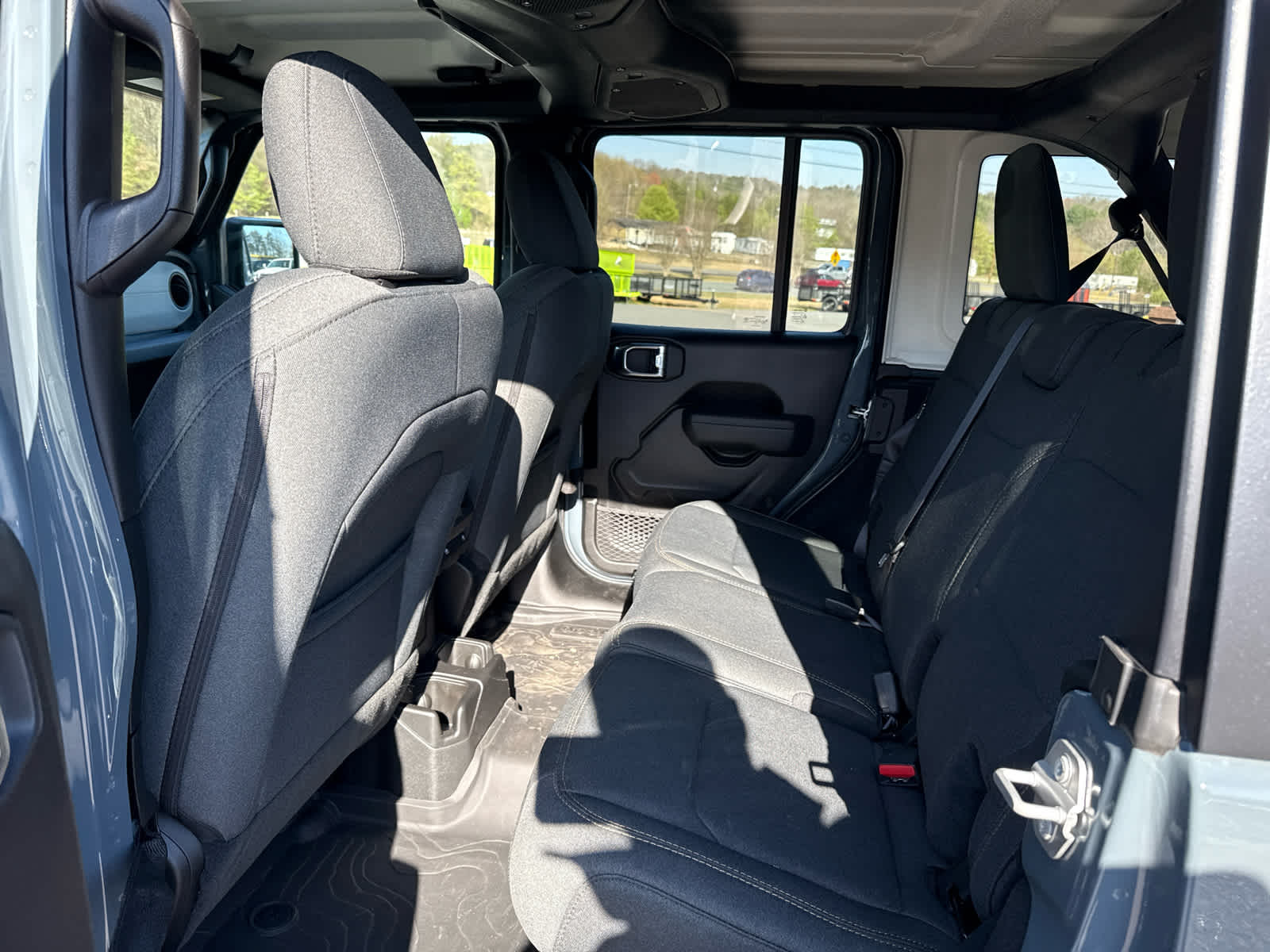 2025 Jeep Wrangler 4-Door Sport 4x4