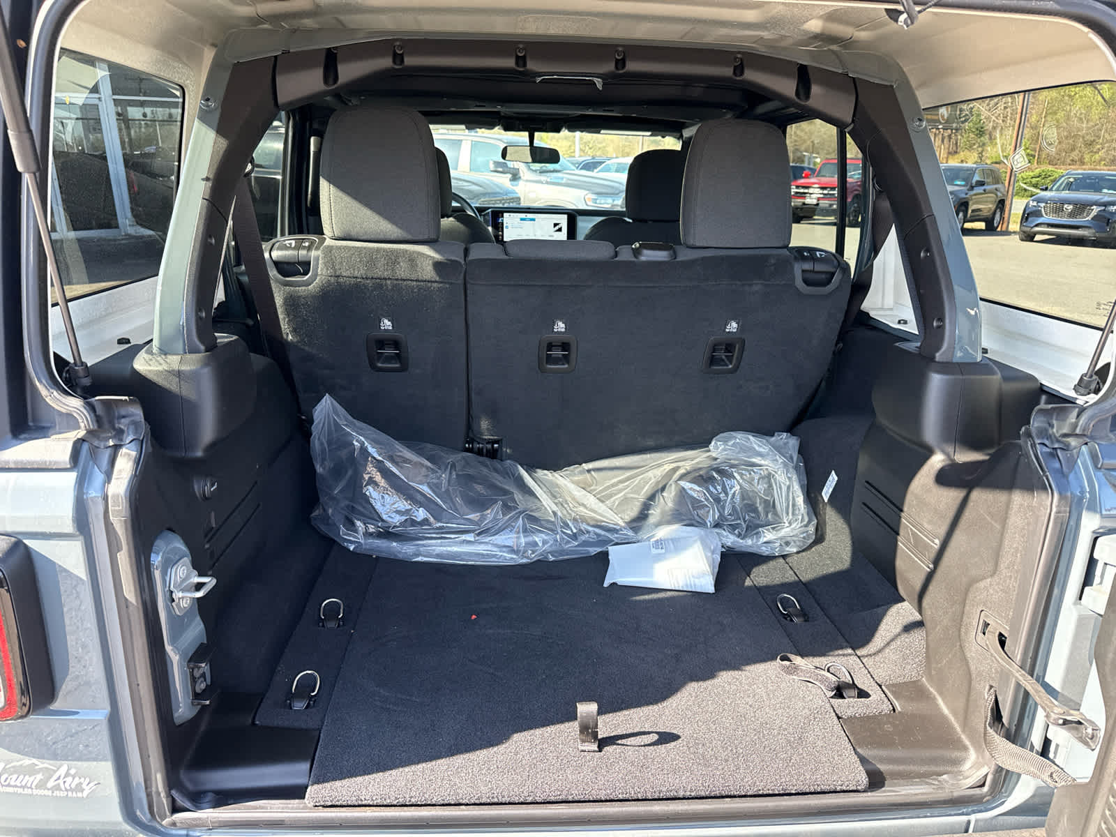 2025 Jeep Wrangler 4-Door Sport 4x4