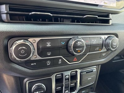 2025 Jeep Wrangler 4-Door Sport 4x4
