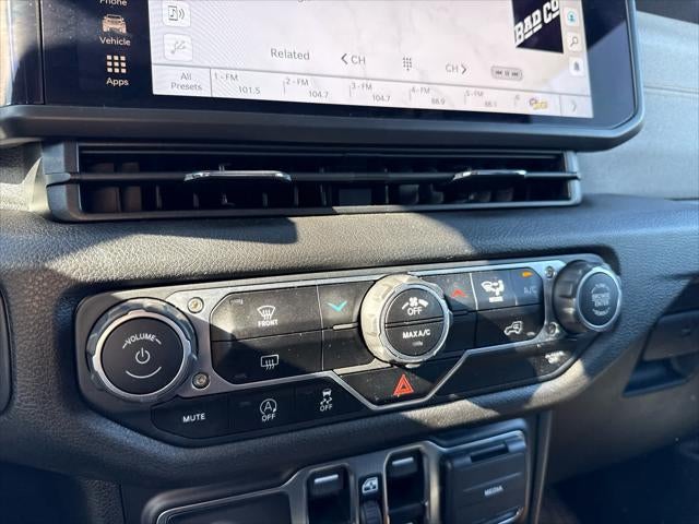 2025 Jeep Wrangler 4-Door Sport 4x4