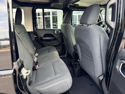 2024 Jeep Wrangler 4-Door Sahara 4x4