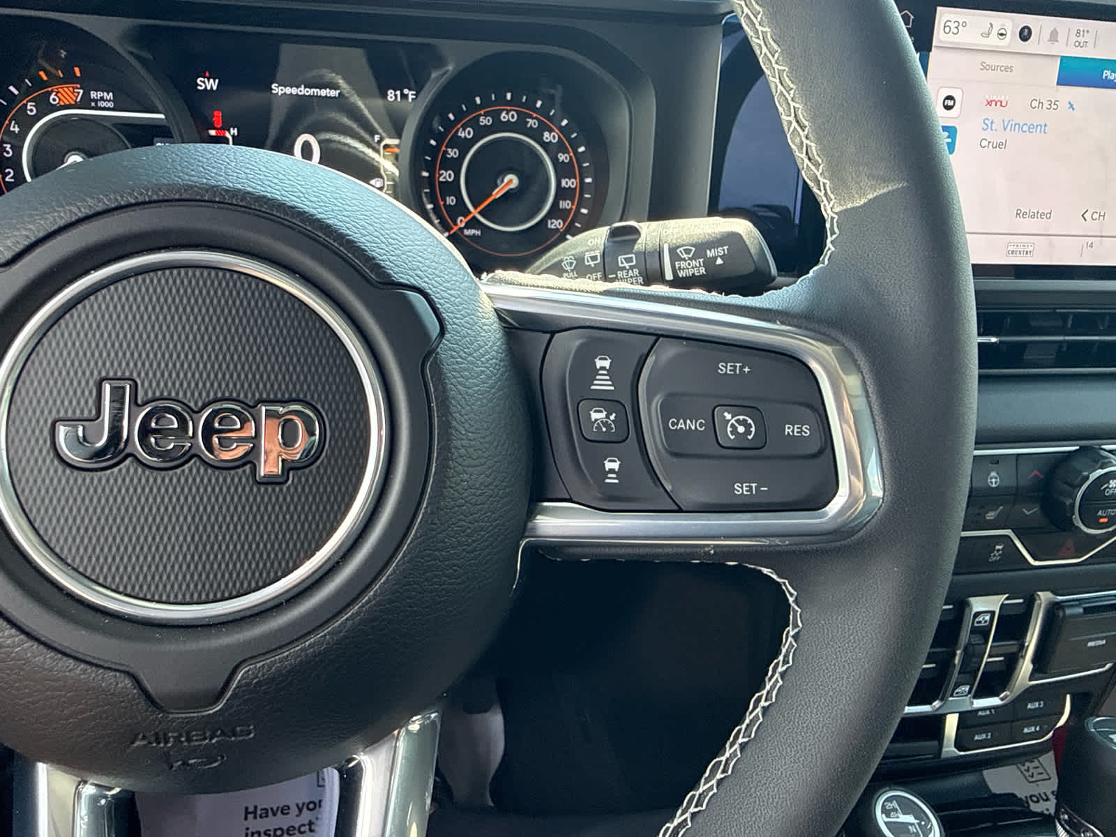2025 Jeep Wrangler 4-Door Sahara 4x4
