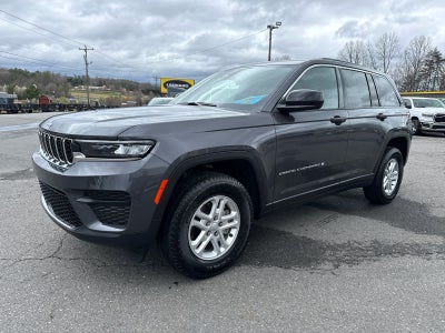 2025 Jeep Grand Cherokee Laredo 4x4