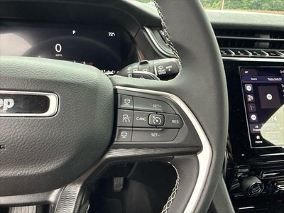 2025 Jeep Grand Cherokee Laredo 4x4