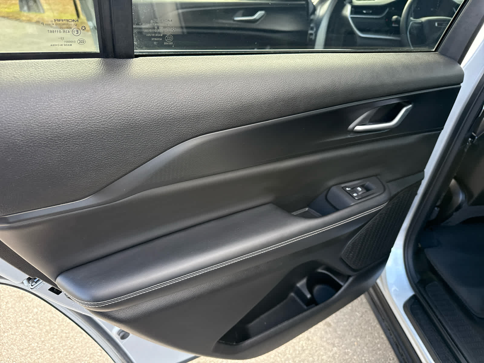 2023 Jeep Grand Cherokee L Laredo 4x4