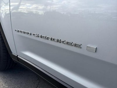 2023 Jeep Grand Cherokee L Laredo 4x4