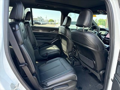 2023 Jeep Grand Cherokee L Overland 4x4