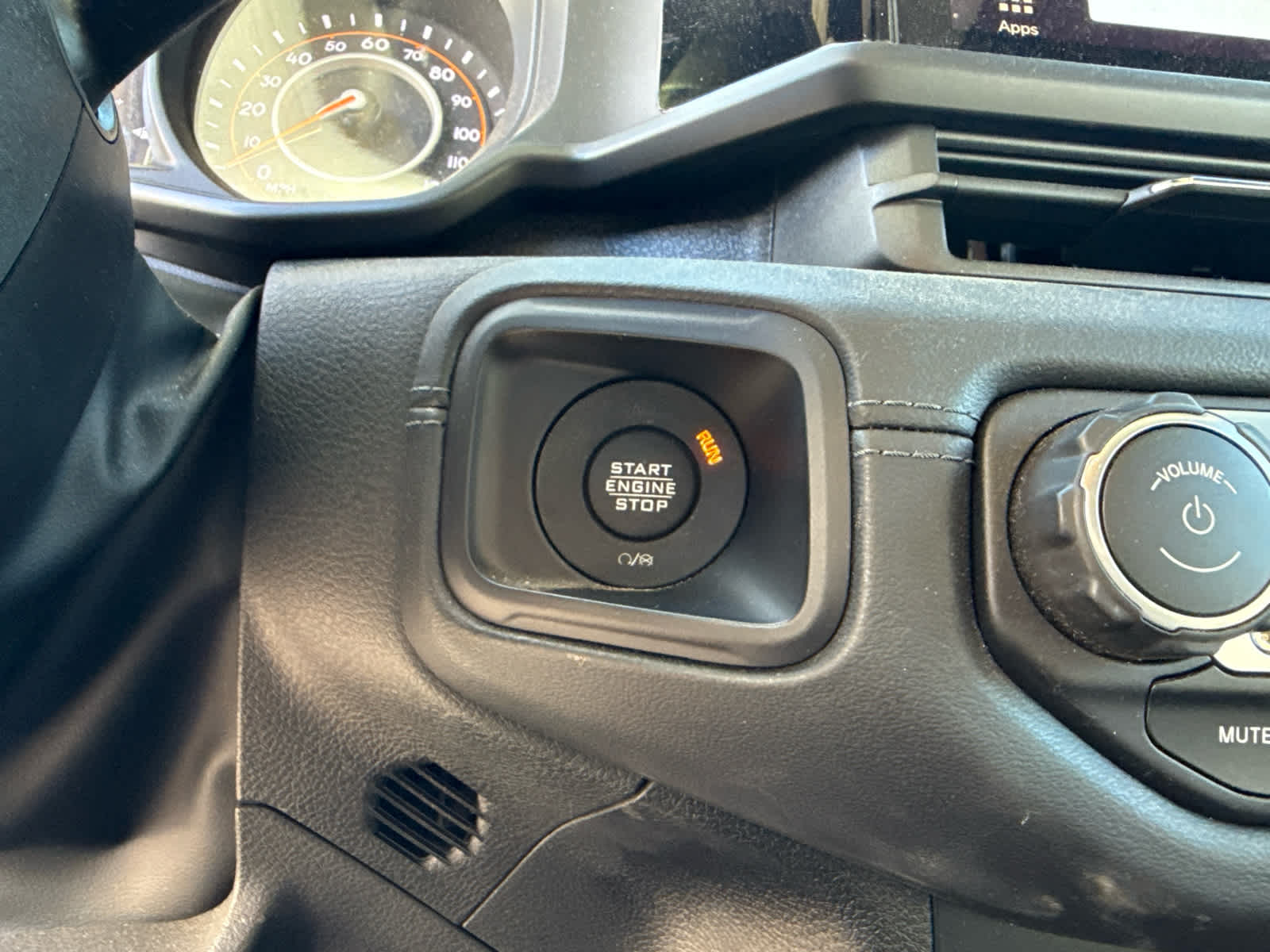 2024 Jeep Wrangler 4-Door Recon 4x4