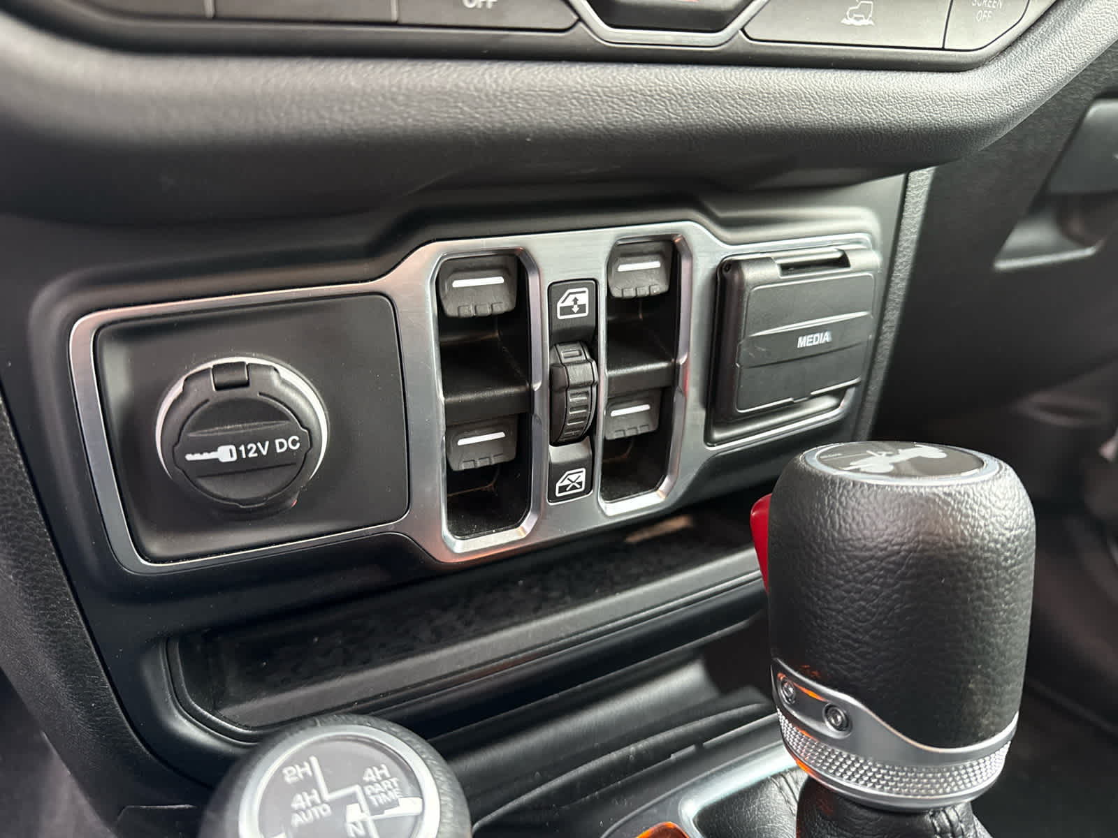 2024 Jeep Wrangler 4xe Sahara 4xe