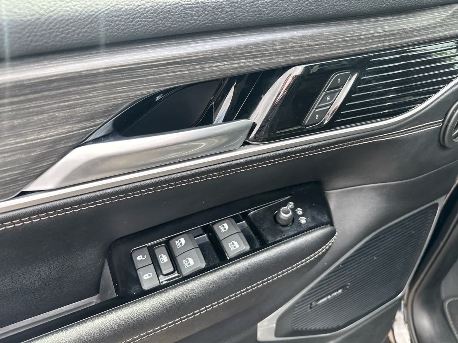 2024 Jeep Wagoneer L Series II 4x4