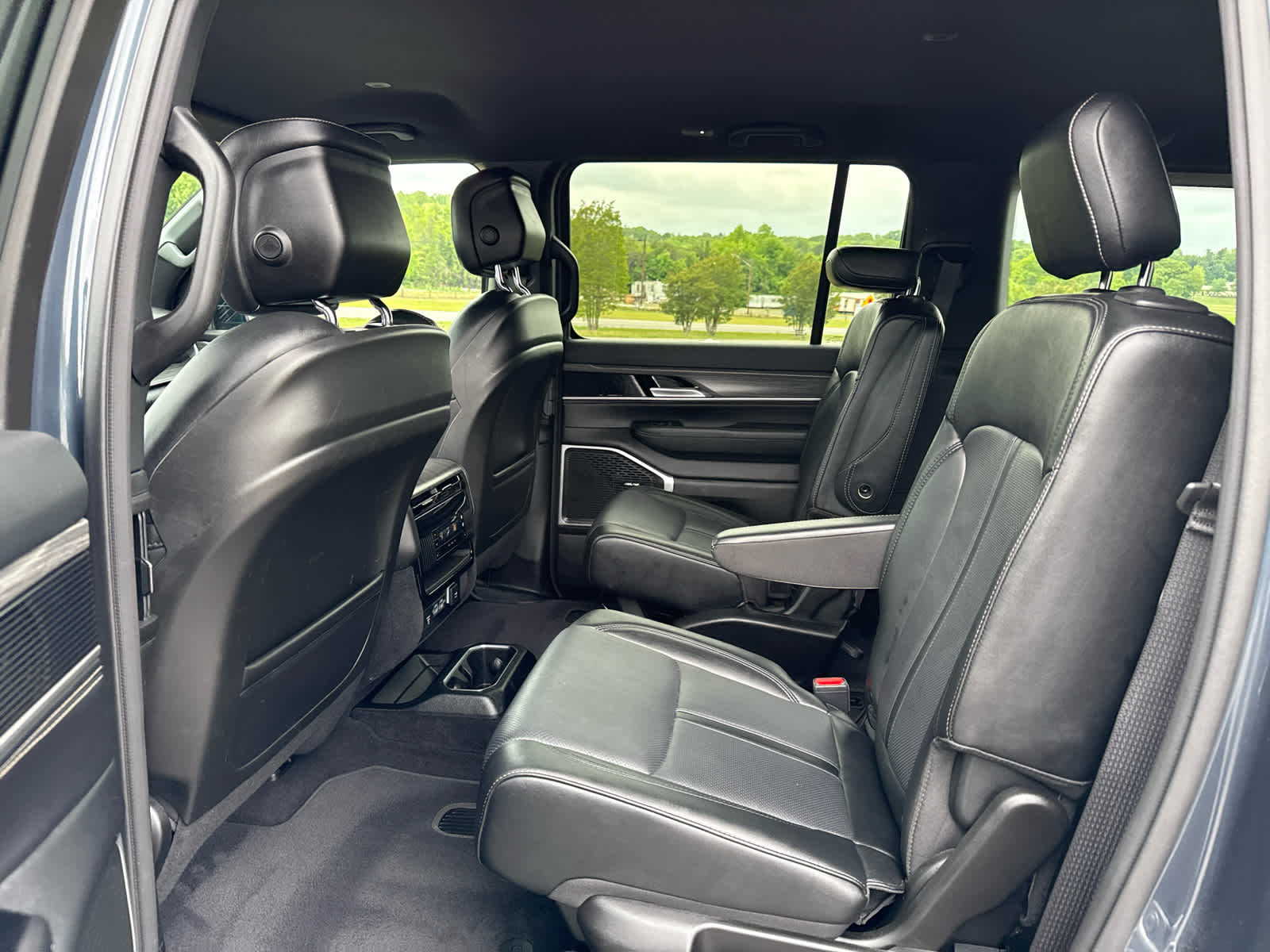 2024 Jeep Wagoneer Series II 4x4