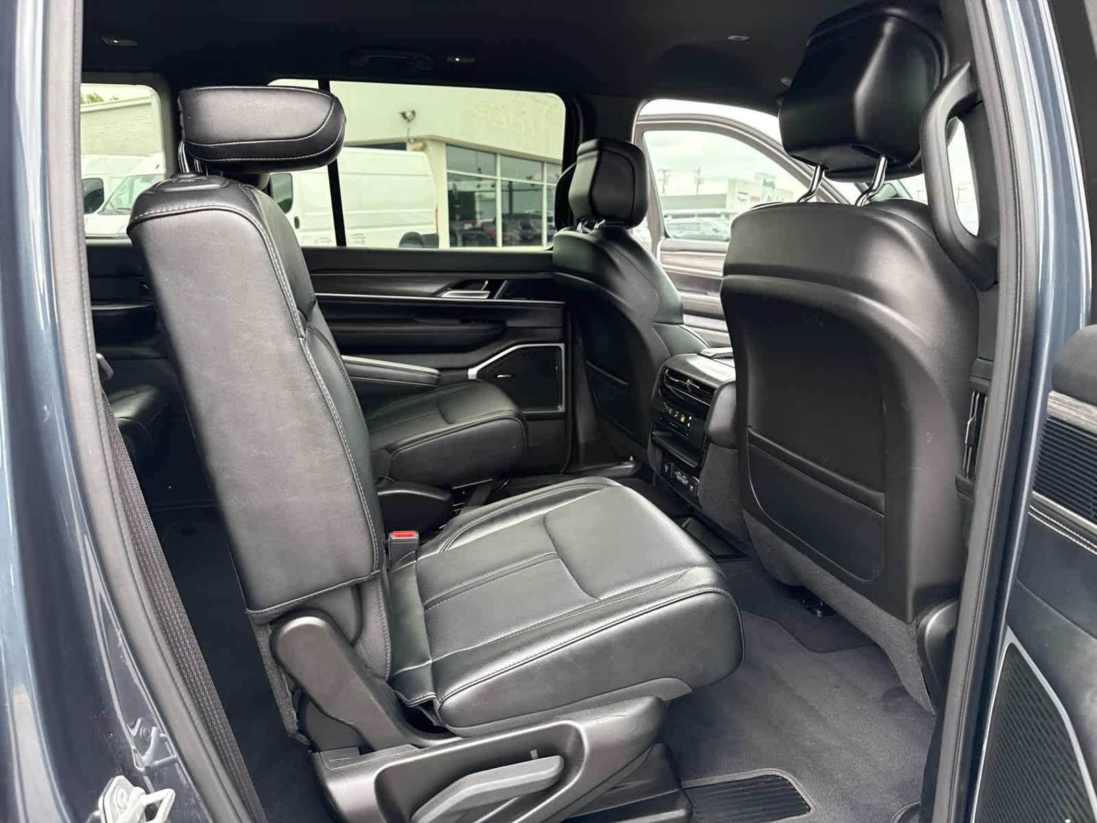 2024 Jeep Wagoneer Series II 4x4