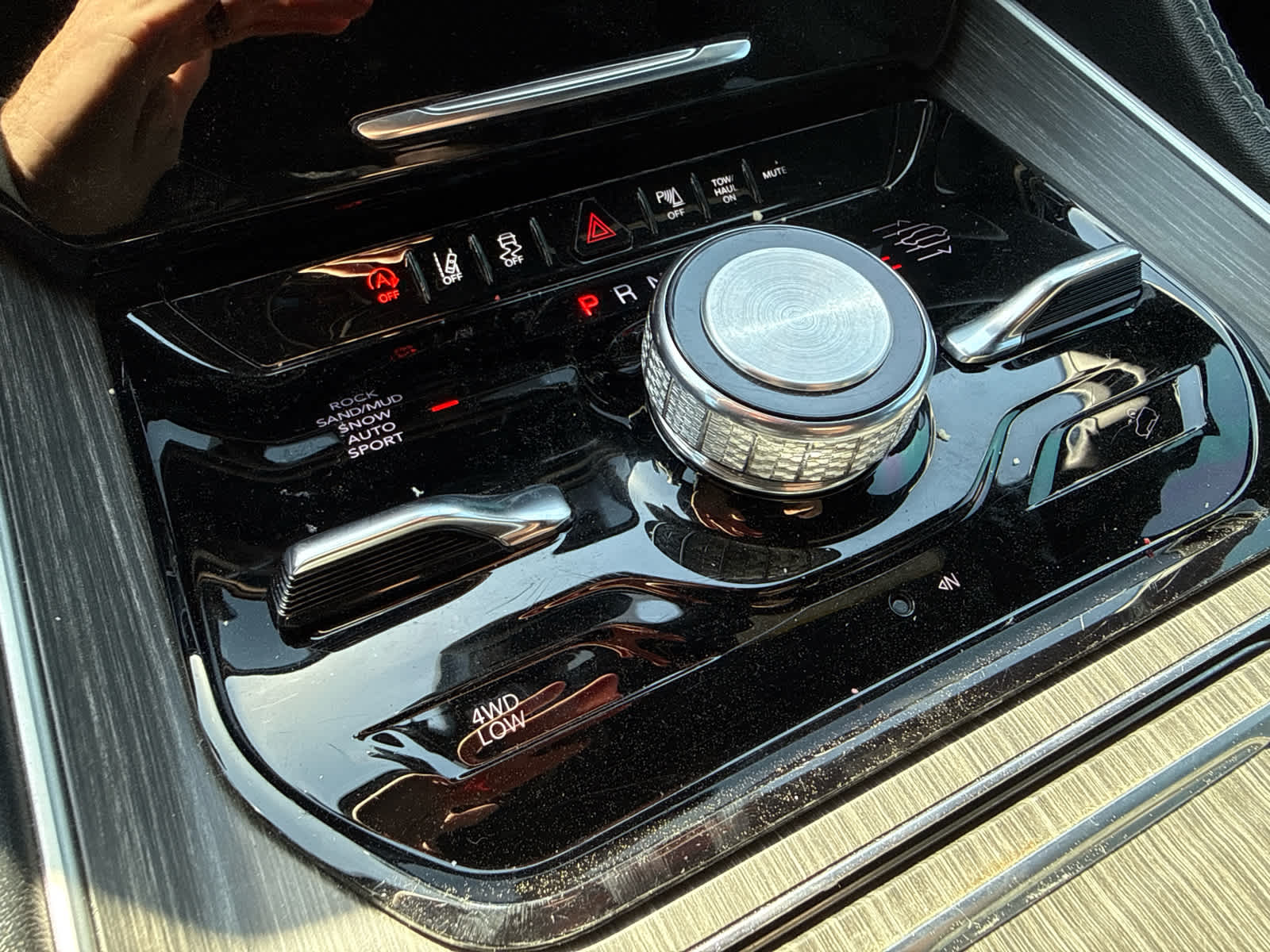 2023 Jeep Wagoneer Series III 4x4