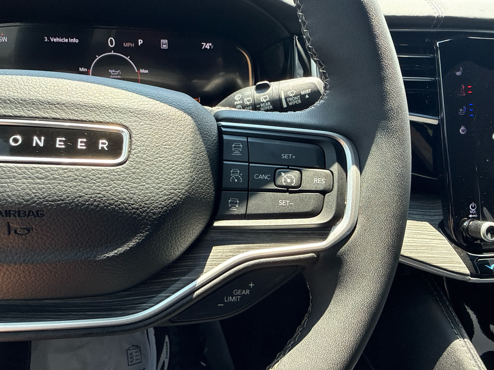 2024 Jeep Wagoneer Series III 4x4