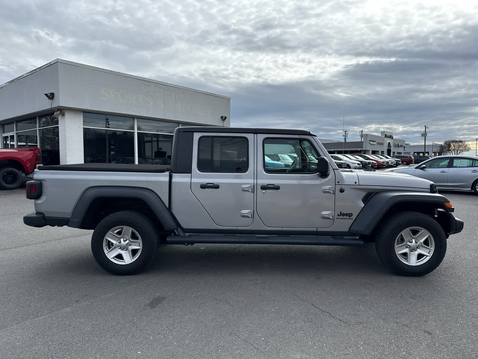 2020 Jeep Gladiator Sport S 4X4