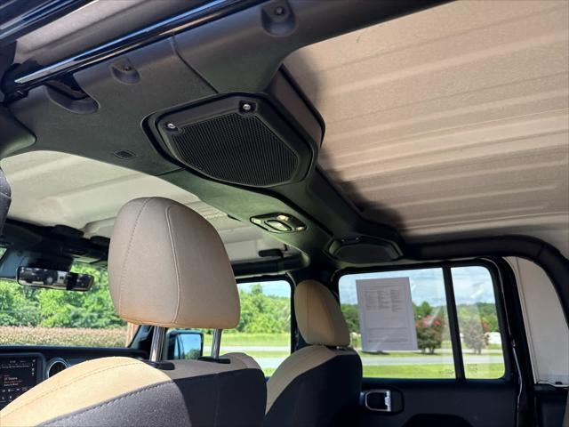 2020 Jeep Gladiator Overland 4x4