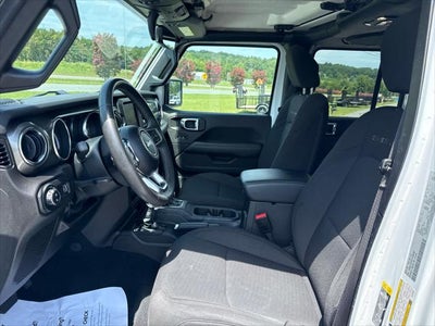 2023 Jeep Gladiator Overland 4x4