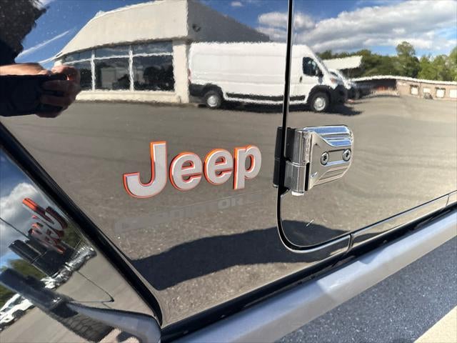 2023 Jeep Gladiator Mojave 4x4
