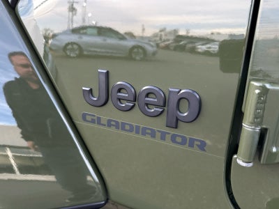 2021 Jeep Gladiator Overland 4X4