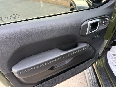 2021 Jeep Gladiator Overland 4X4