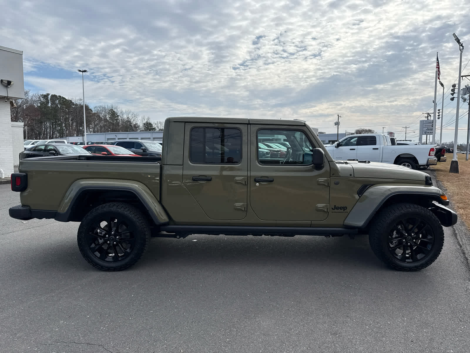 2025 Jeep Gladiator Nighthawk