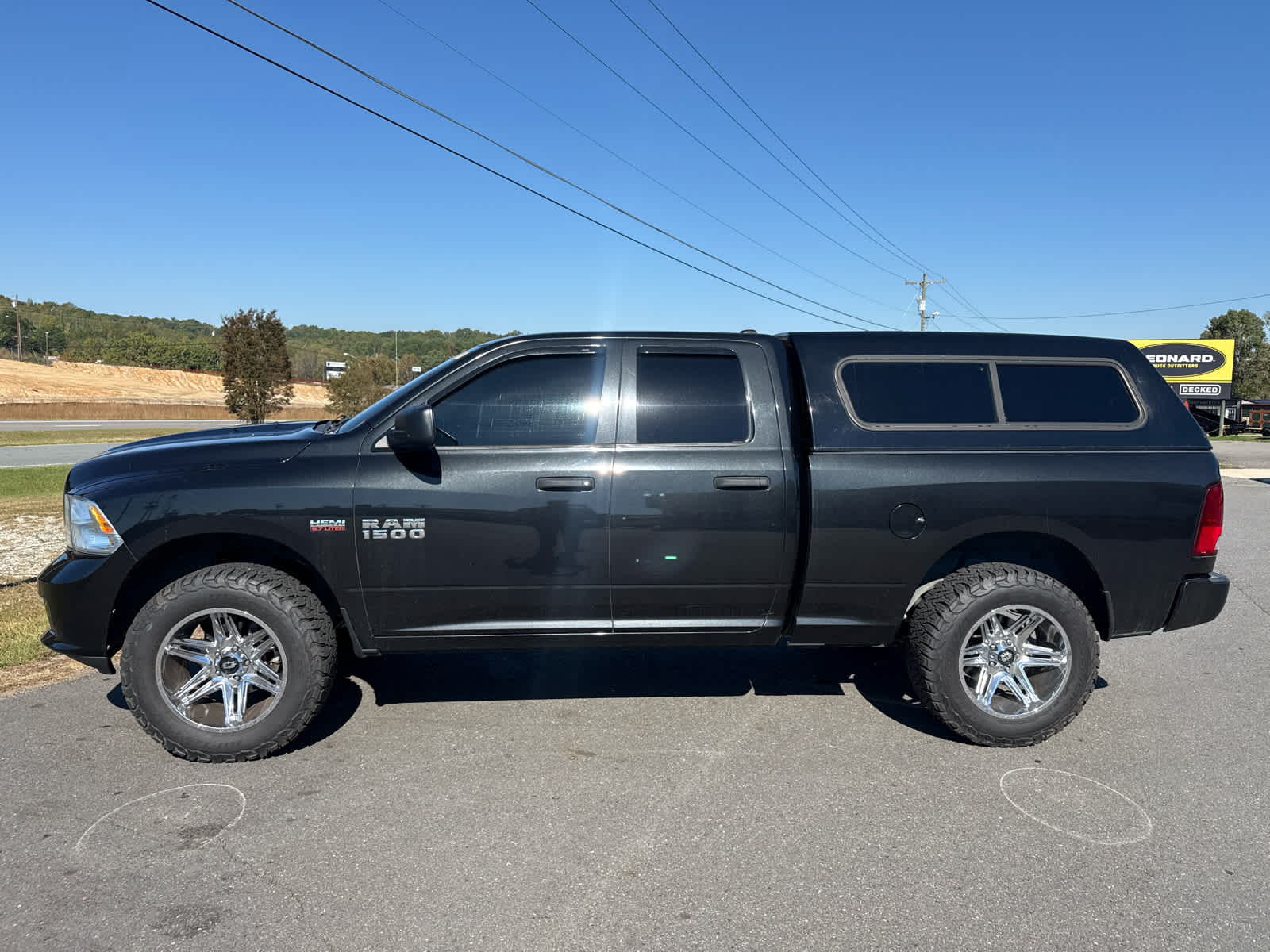 2018 RAM 1500 Express Quad Cab 4x4 6'4' Box