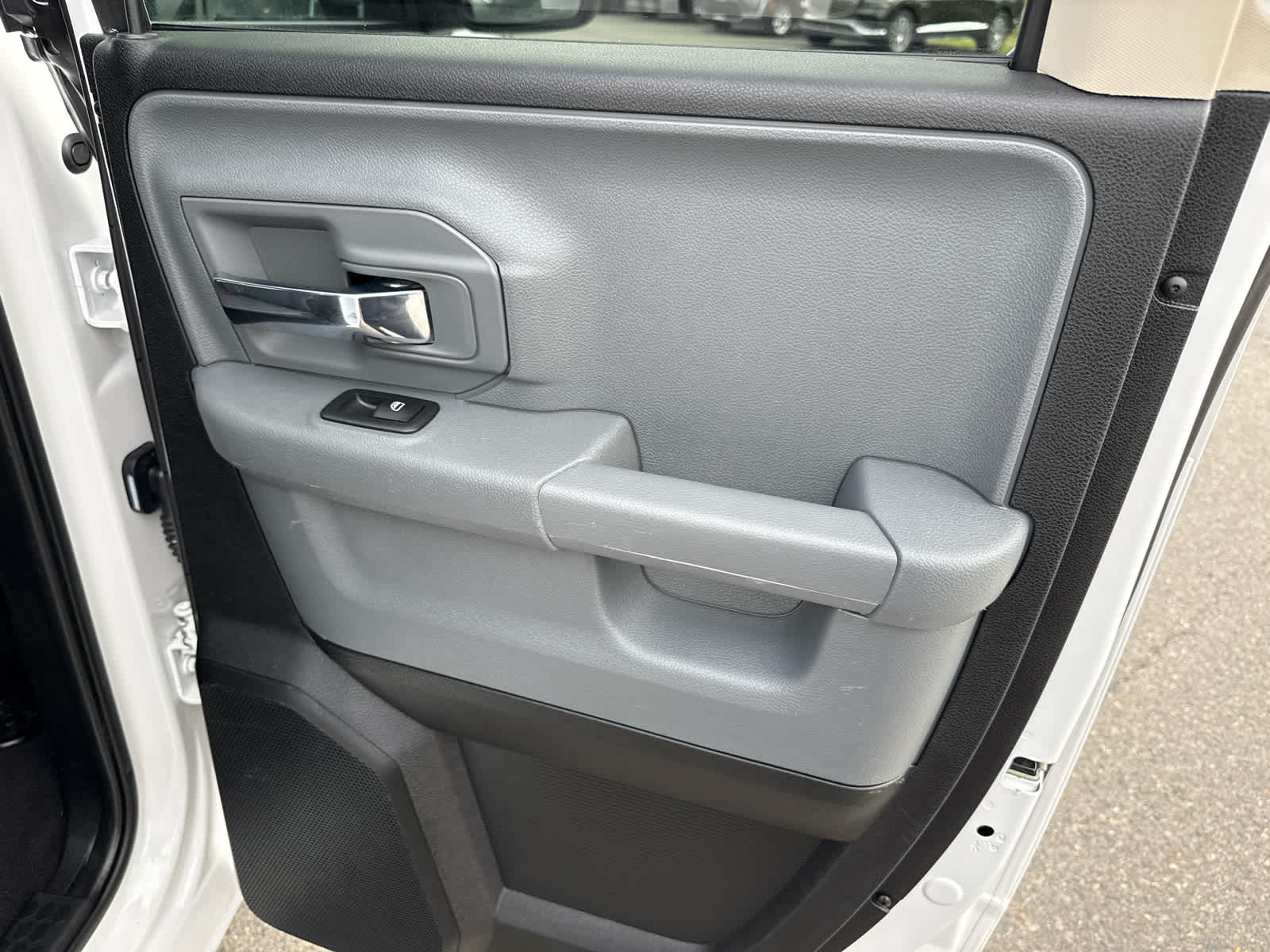 2024 RAM 1500 Classic SLT Quad Cab 4x4 6'4' Box