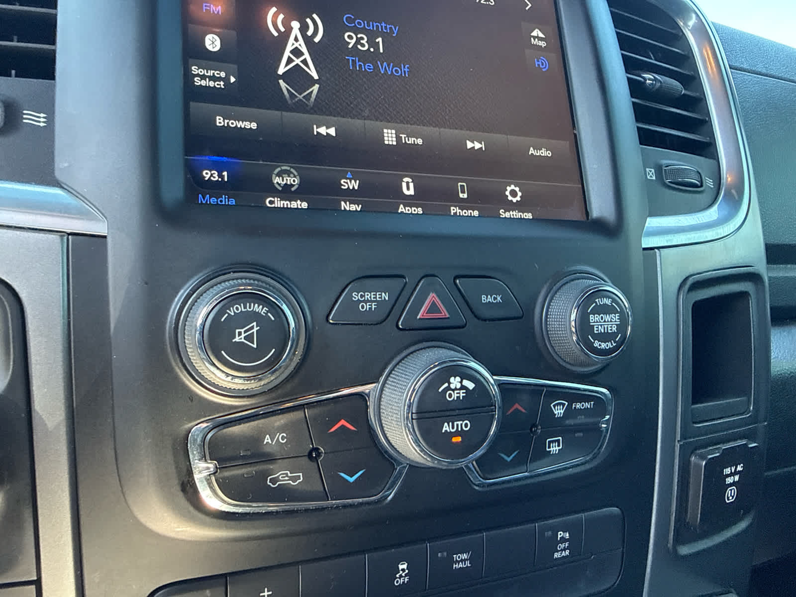 2021 RAM 1500 Classic Warlock Quad Cab 4x4 6'4' Box