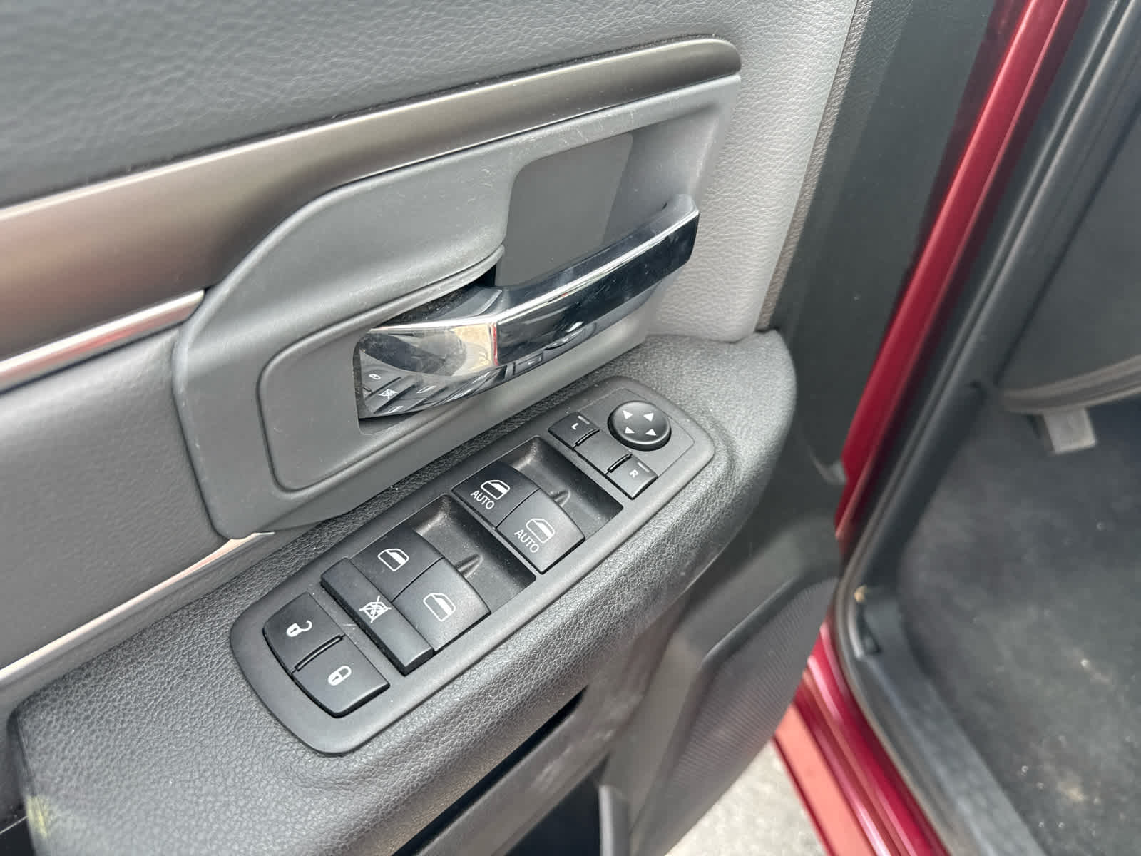 2024 RAM 1500 Classic SLT Quad Cab 4x4 6'4' Box