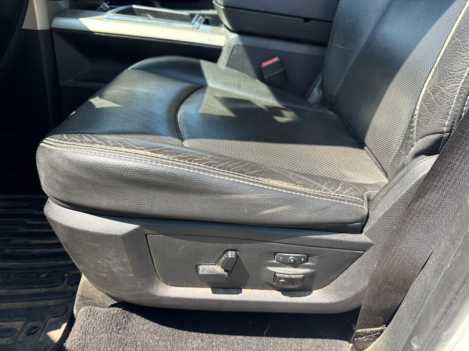 2015 RAM 1500 Laramie
