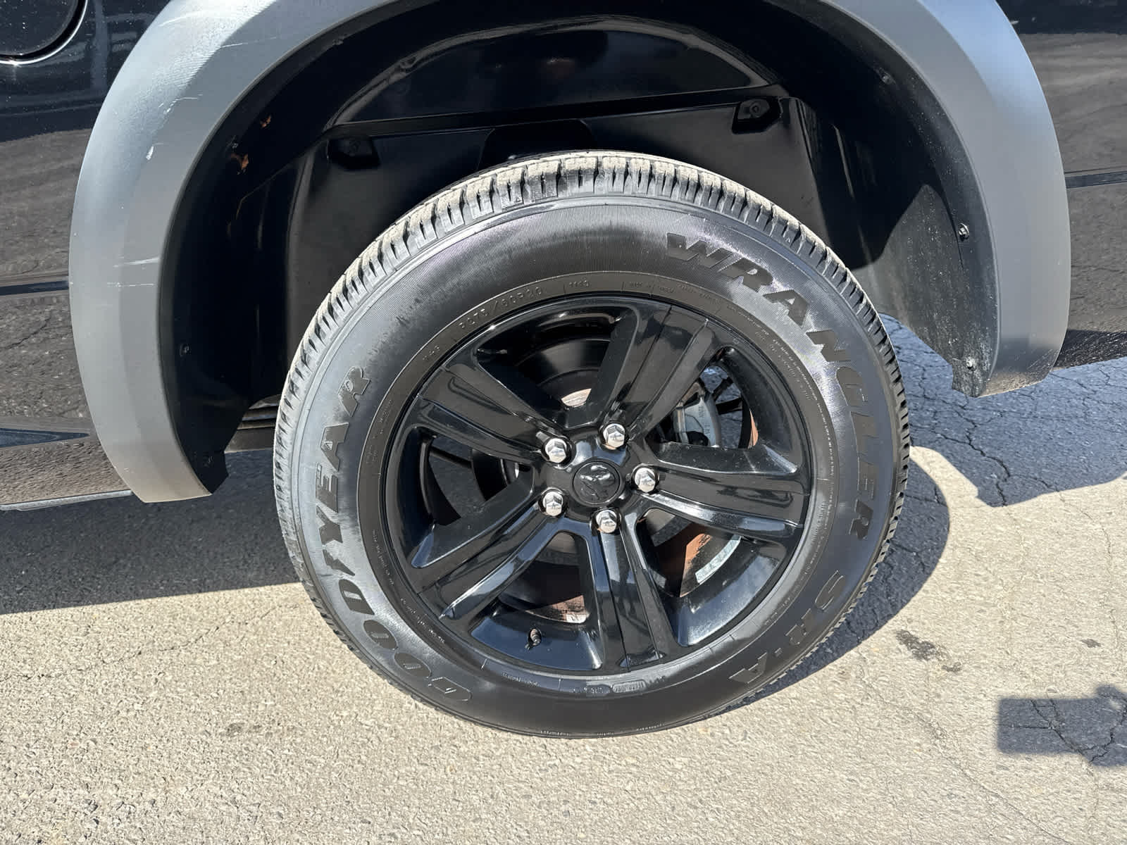 2024 RAM 1500 Classic Warlock Crew Cab 4x4 5'7' Box