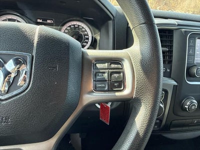 2024 RAM 1500 Classic Warlock Crew Cab 4x4 5'7' Box