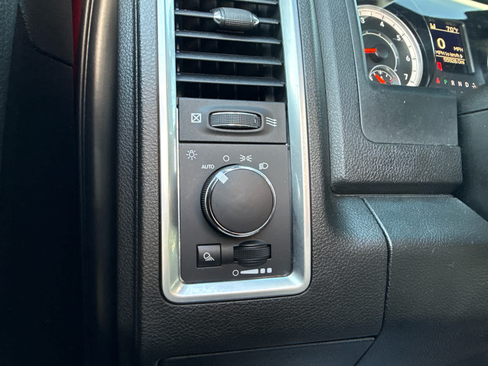 2024 RAM 1500 Classic Warlock Crew Cab 4x4 5'7' Box