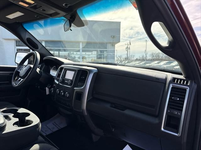 2024 RAM 1500 Classic Warlock Crew Cab 4x4 5'7' Box