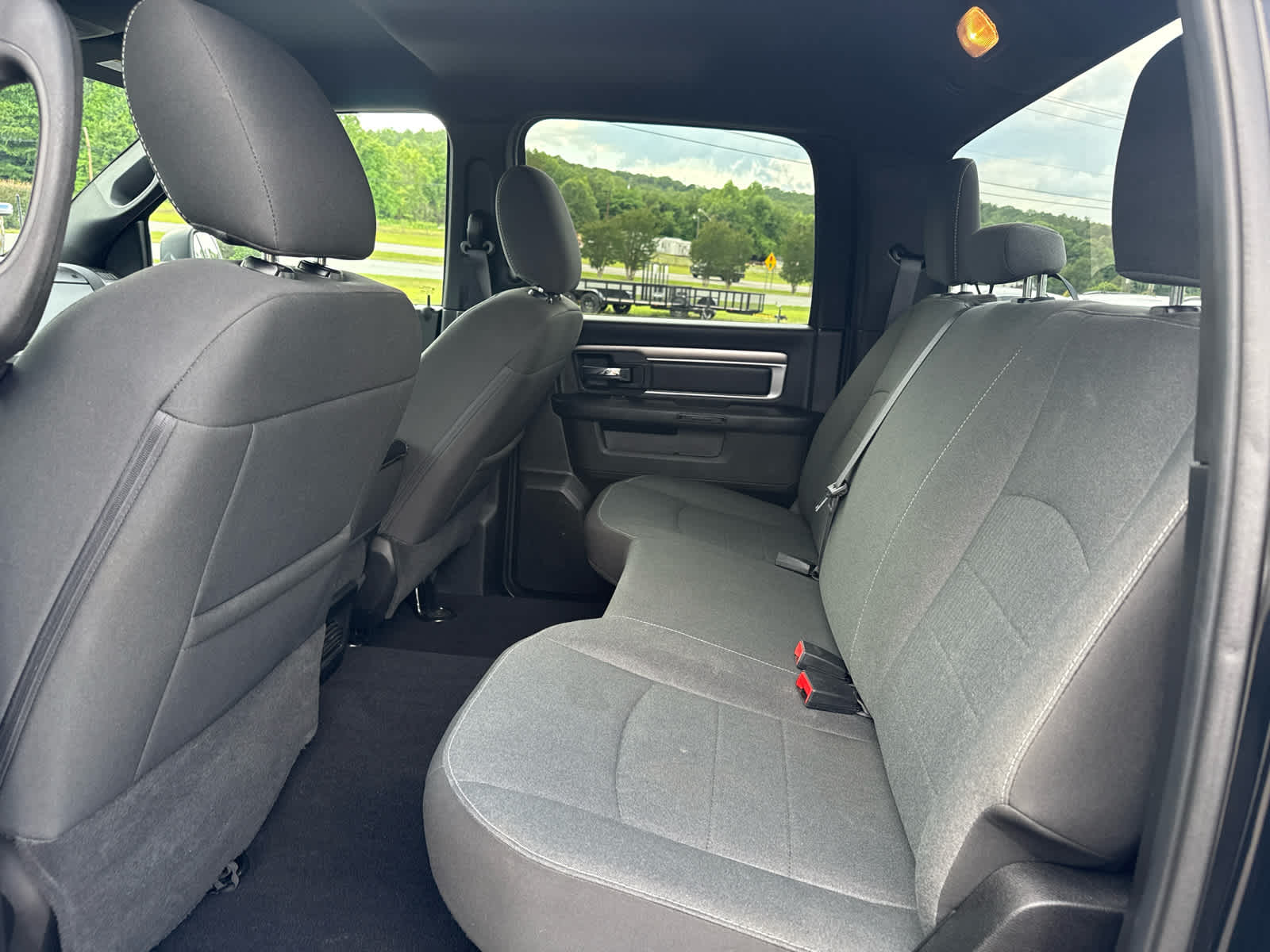 2024 RAM 1500 Classic Warlock Crew Cab 4x4 5'7' Box
