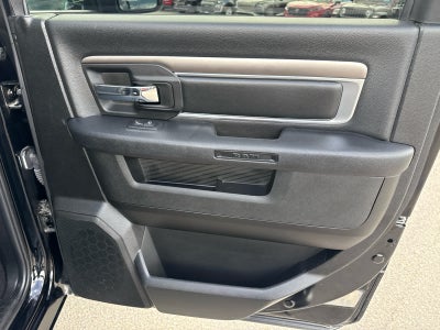 2024 RAM 1500 Classic Warlock Crew Cab 4x4 5'7' Box