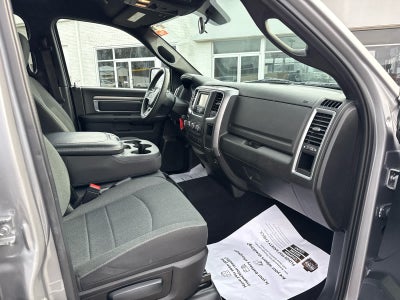 2024 RAM 1500 Classic Warlock Crew Cab 4x4 5'7' Box