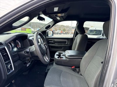 2024 RAM 1500 Classic Warlock Crew Cab 4x4 5'7' Box