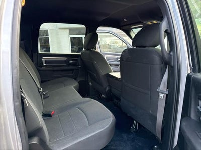 2024 RAM 1500 Classic Warlock Crew Cab 4x4 5'7' Box