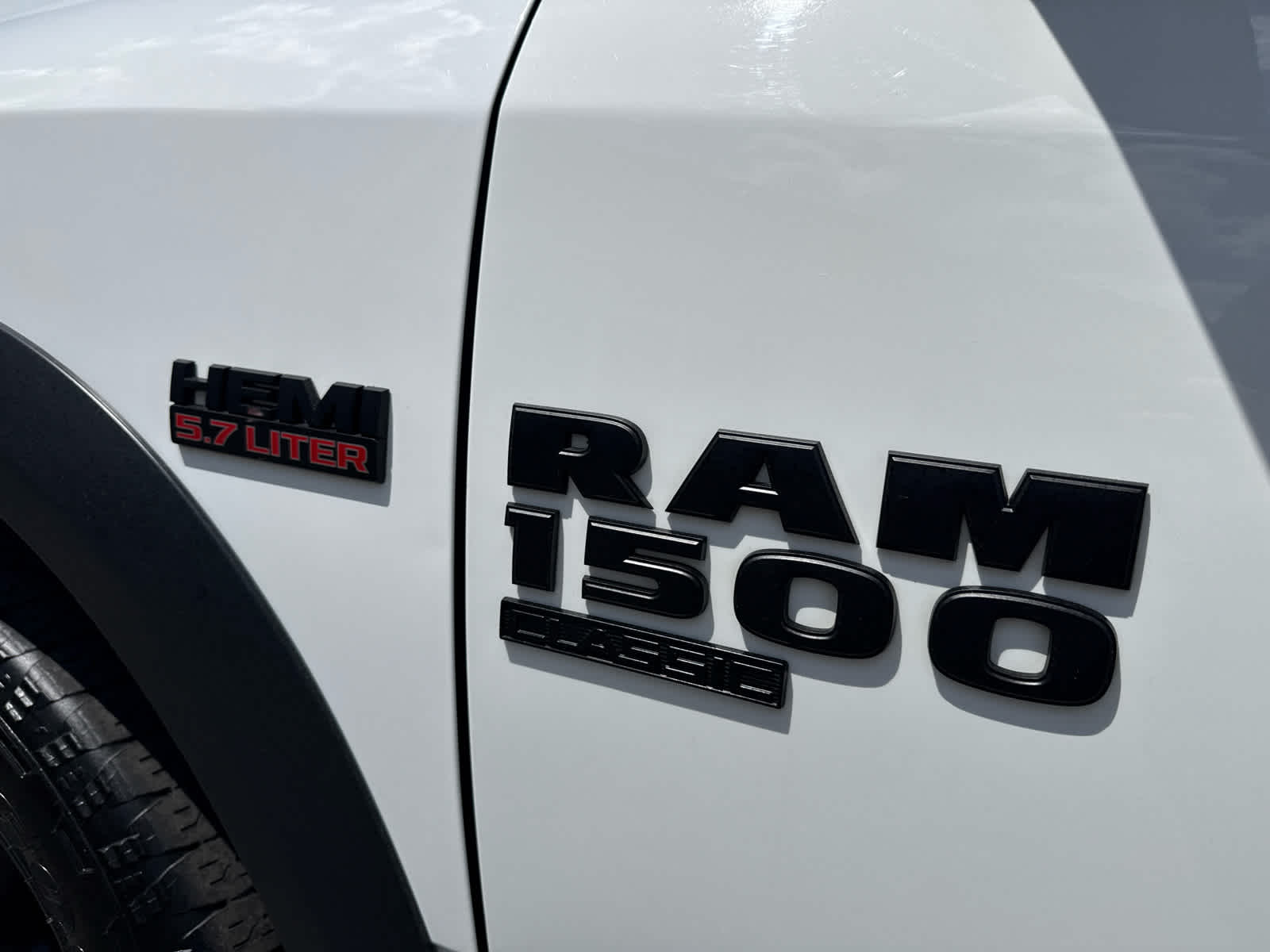 2019 RAM 1500 Classic Warlock Crew Cab 4x4 5'7' Box