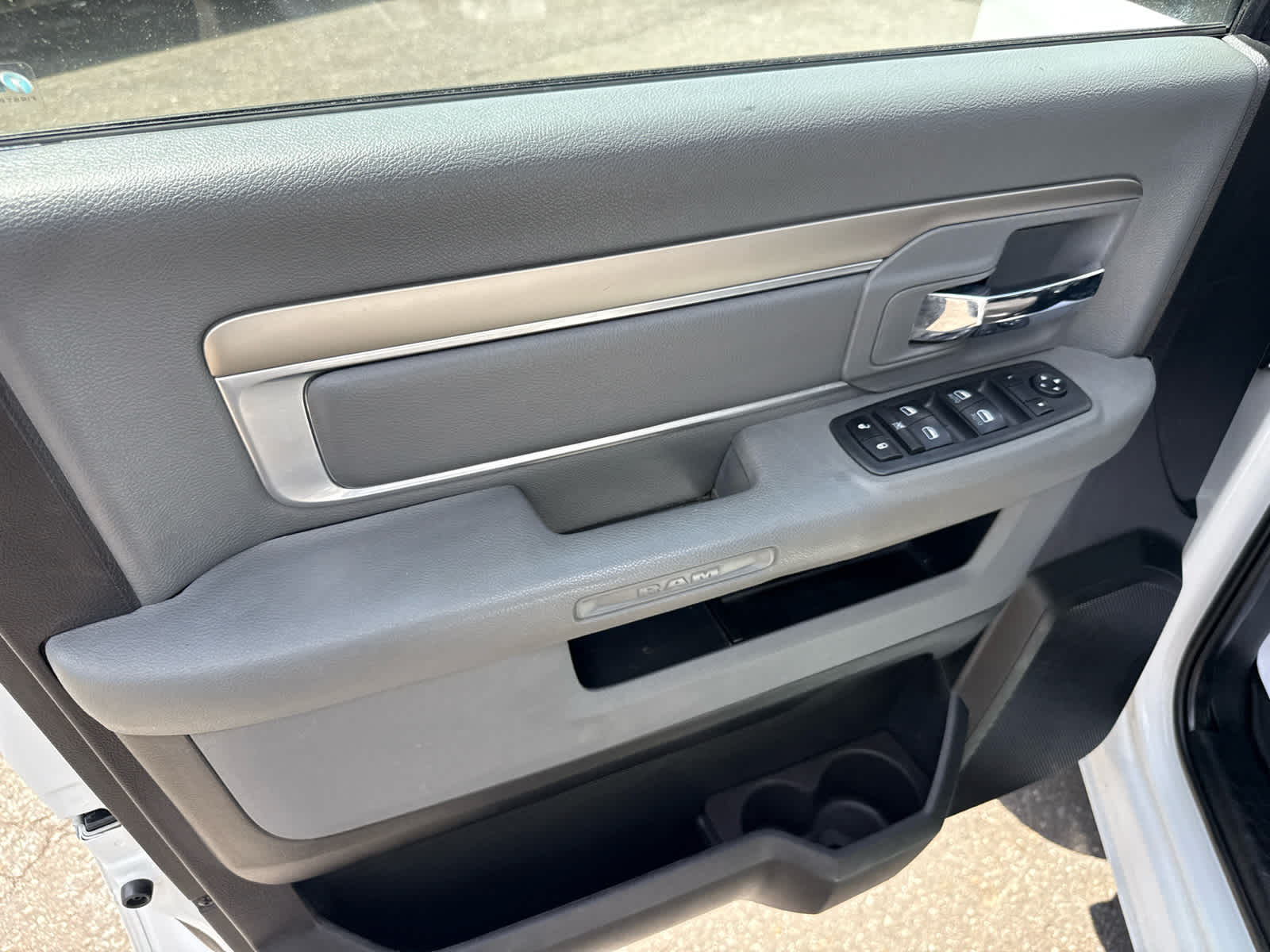 2019 RAM 1500 Classic Warlock Crew Cab 4x4 5'7' Box