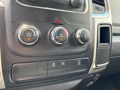 2019 RAM 1500 Classic Warlock Crew Cab 4x4 5'7' Box