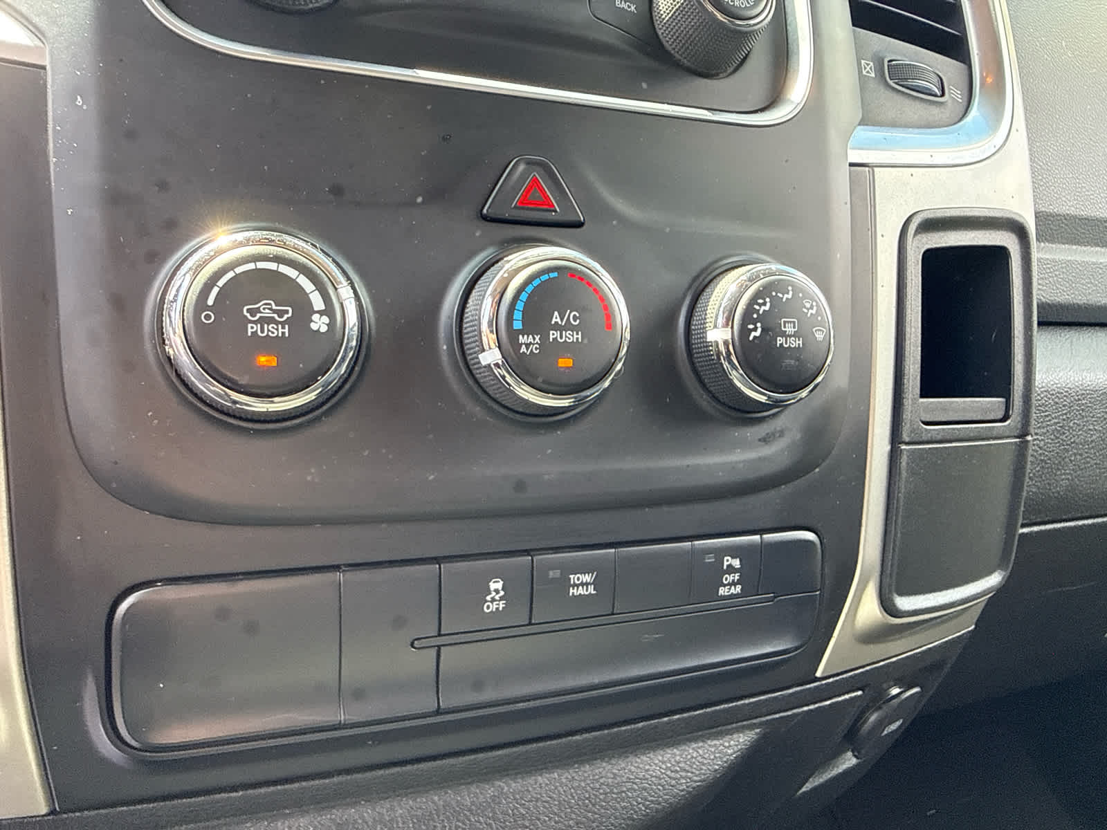 2019 RAM 1500 Classic Warlock Crew Cab 4x4 5'7' Box