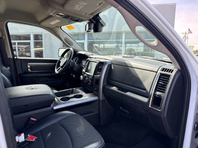 2017 RAM 1500 Night Crew Cab 4x4 5'7' Box