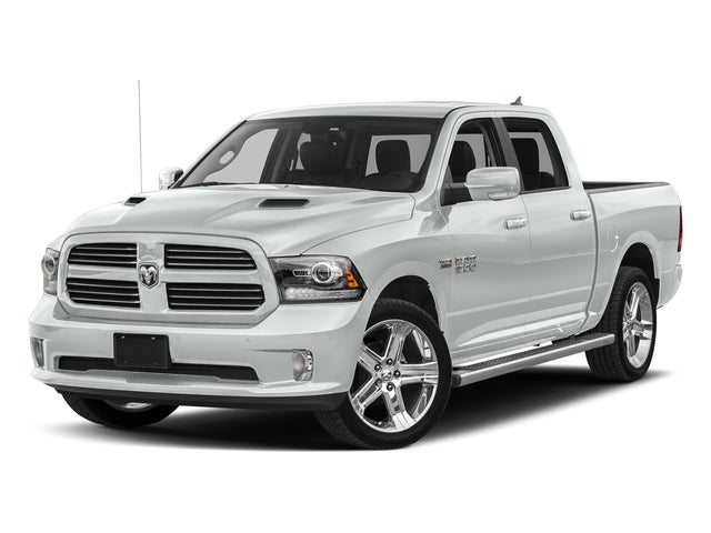 2017 RAM 1500 Night Crew Cab 4x4 5'7' Box